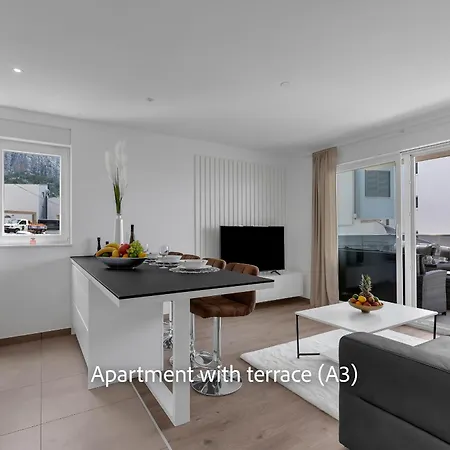 Apartment La Adriatique Makarska