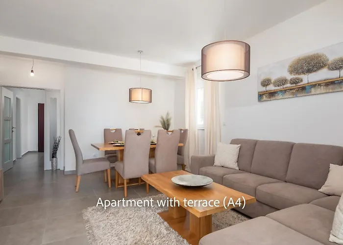 Appartement La Adriatique Makarska