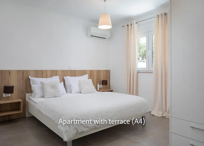 La Adriatique Makarska